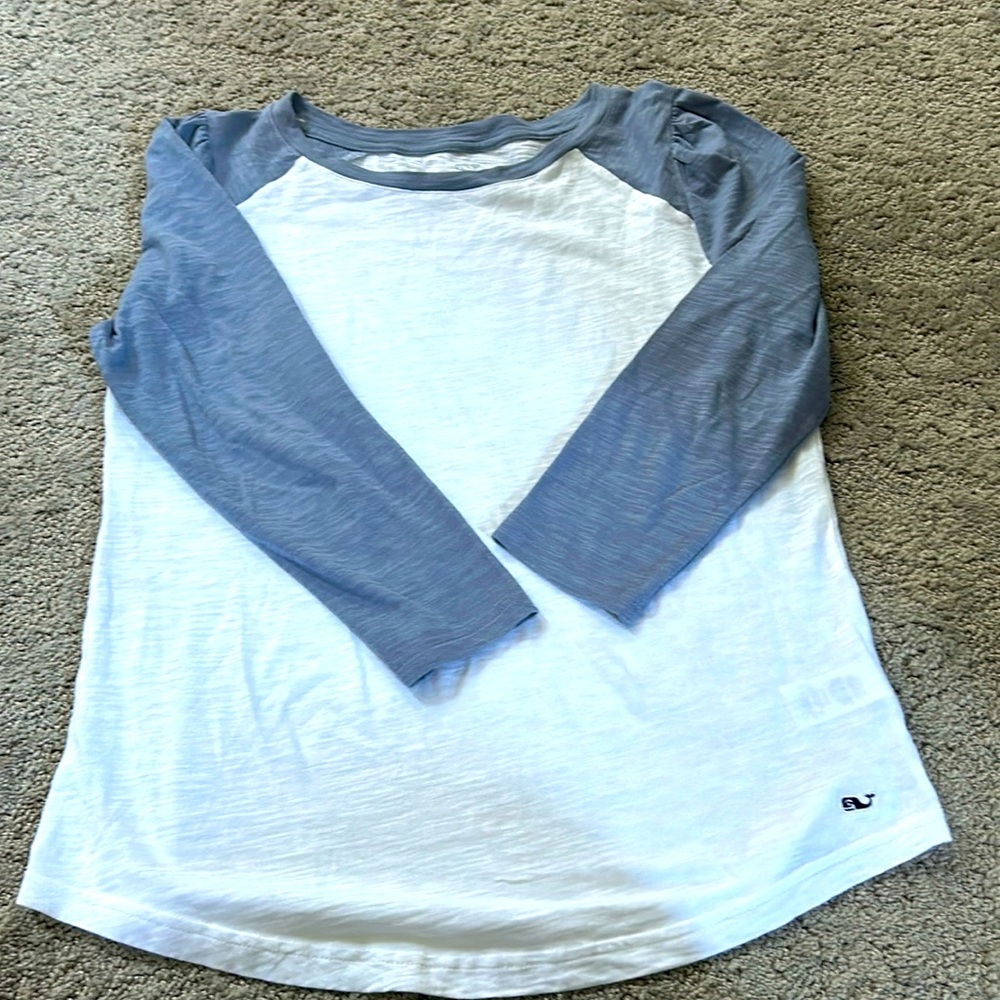 Women’s Vineyard Vines puff sleeve baseball shirt